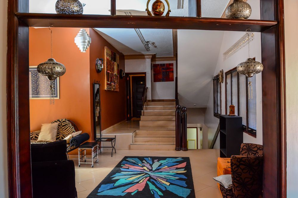 Explorers Hub Kampala Eksteriør bilde
